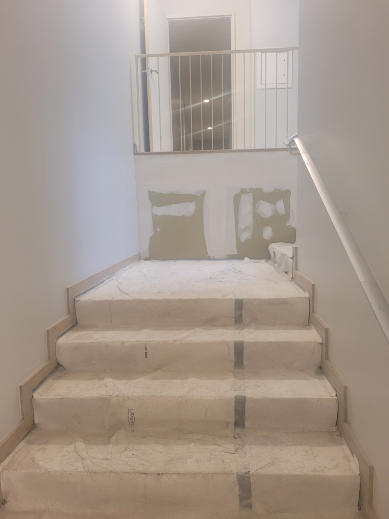 Réemploi de matériaux et économie circulaire pour l’ancienne Chambre des Comptes de Strasbourg qui devient une résidence étudiante et un espace de coworking.